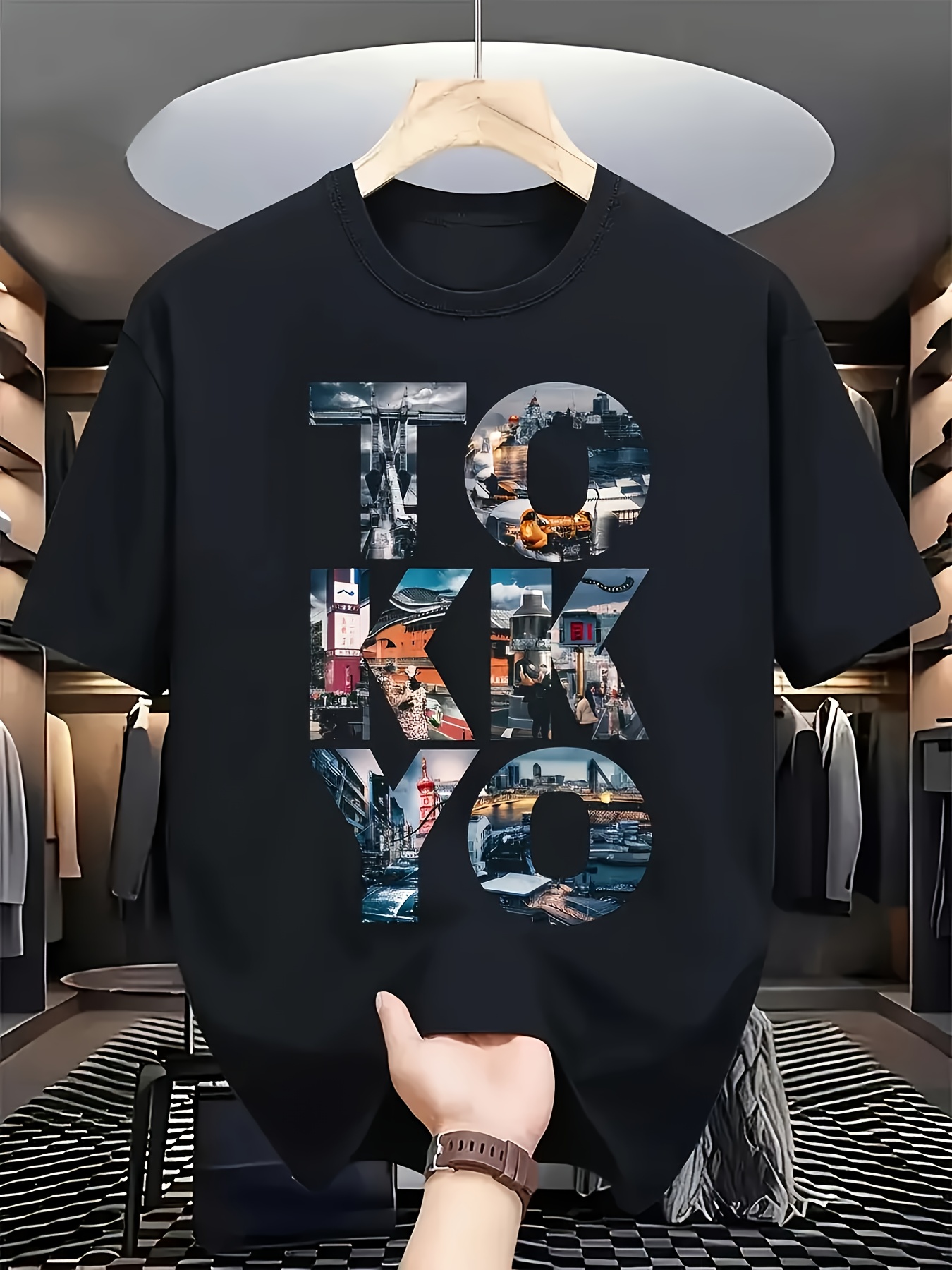 Street Fashion Urban - Trendy Men's Black Graphic T-Shirt Tokyo